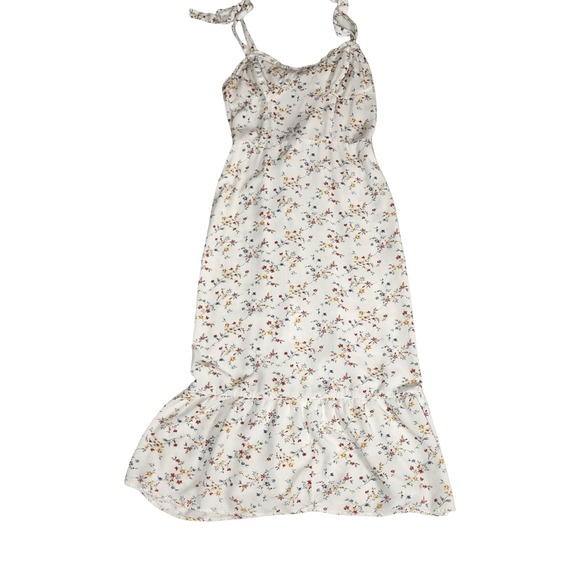 Mimi Chica Dresses & Skirts - Mimi Chica White Floral Tie Strap Midi Dress Ruffle Hem Sweetheart Neck Small